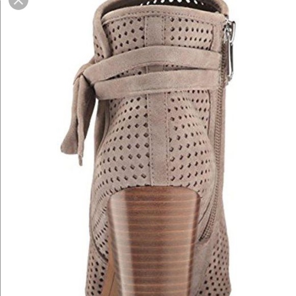 Sam Edelman NEW suede cutout booties - Picture 3 of 6